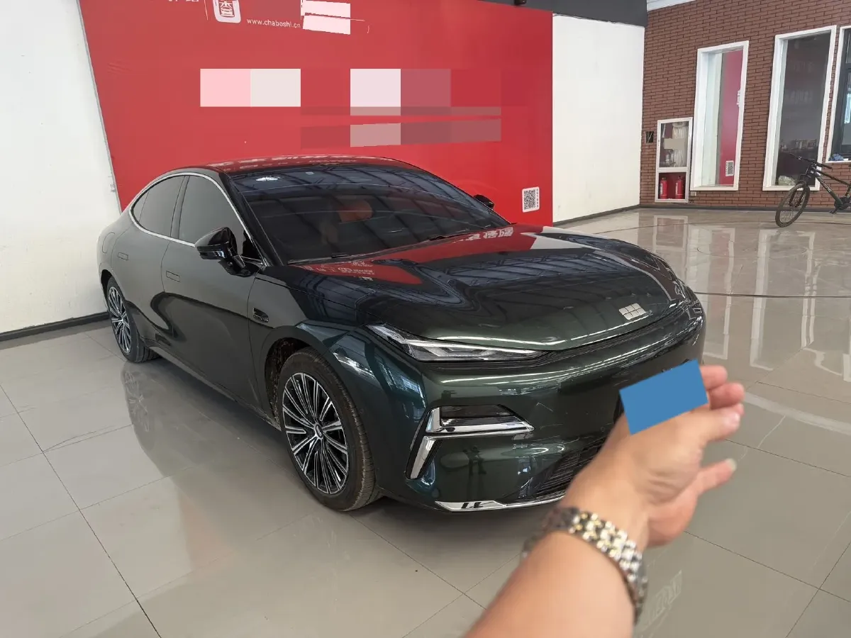 2025 Geely Galaxy Starshine 8 1.5L 112HP L4 1DHT PHEV,autocango,china used car exporter,china ev exporter,chinese used car exporter,chinese used ev exporter