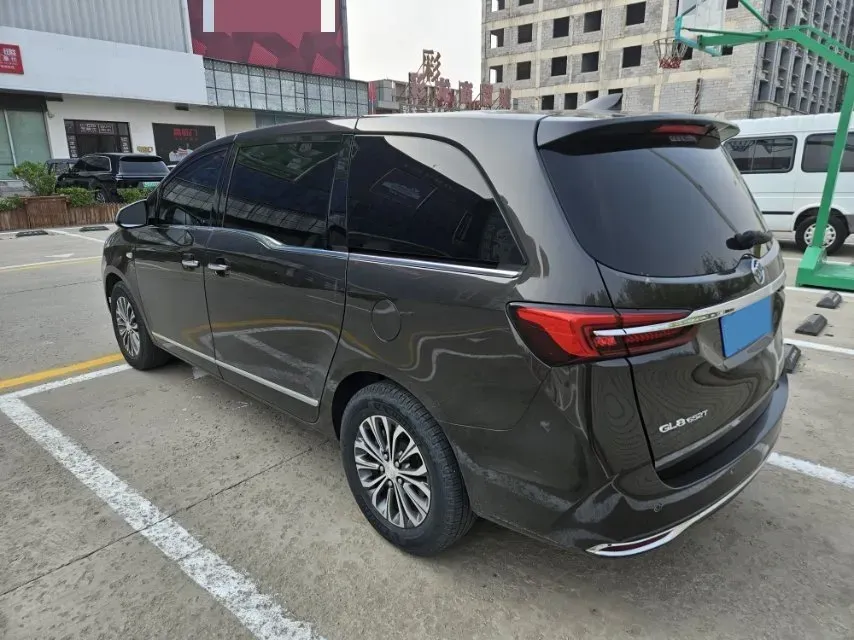2021 Buick GL8 2.0T 237HP L4 9AT,autocango,china used car exporter,china ev exporter,chinese used car exporter,chinese used ev exporter