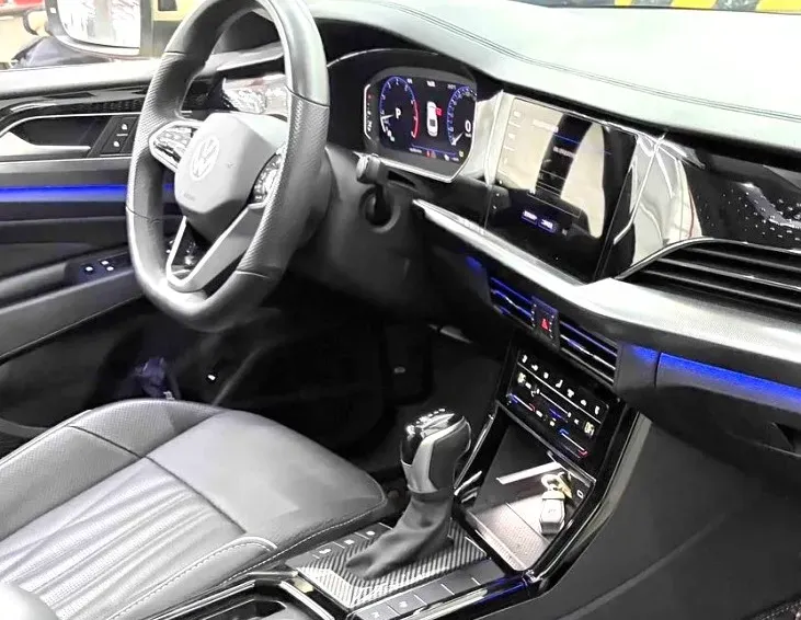 2022 Volkswagen Passat 2.0T 186HP L4 7DCT,autocango,china used car exporter,china ev exporter,chinese used car exporter,chinese used ev exporter