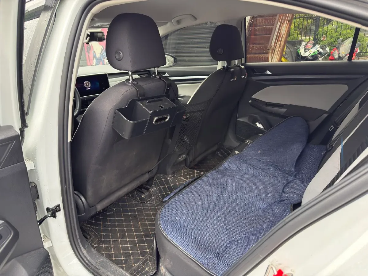 2023 Volkswagen Bora 1.2T 116HP L4 7DCT,autocango,china used car exporter,china ev exporter,chinese used car exporter,chinese used ev exporter