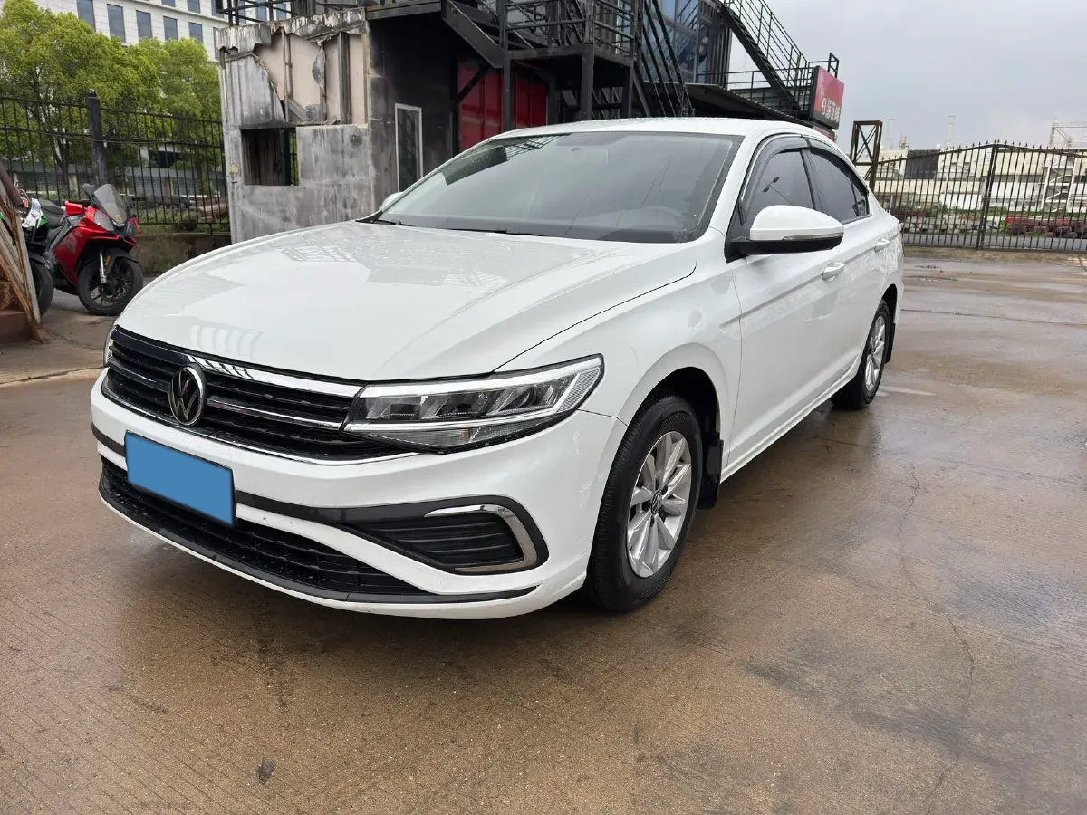 2023 Volkswagen Bora 1.2T 116HP L4 7DCT,autocango,china used car exporter,china ev exporter,chinese used car exporter,chinese used ev exporter