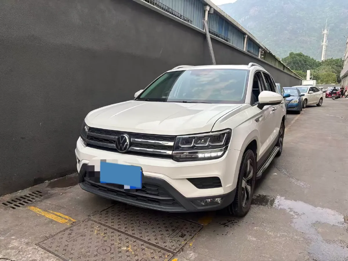 2022 Ford Transit 2.0T 202HP L4 6AT,autocango,china used car exporter,china ev exporter,chinese used car exporter,chinese used ev exporter