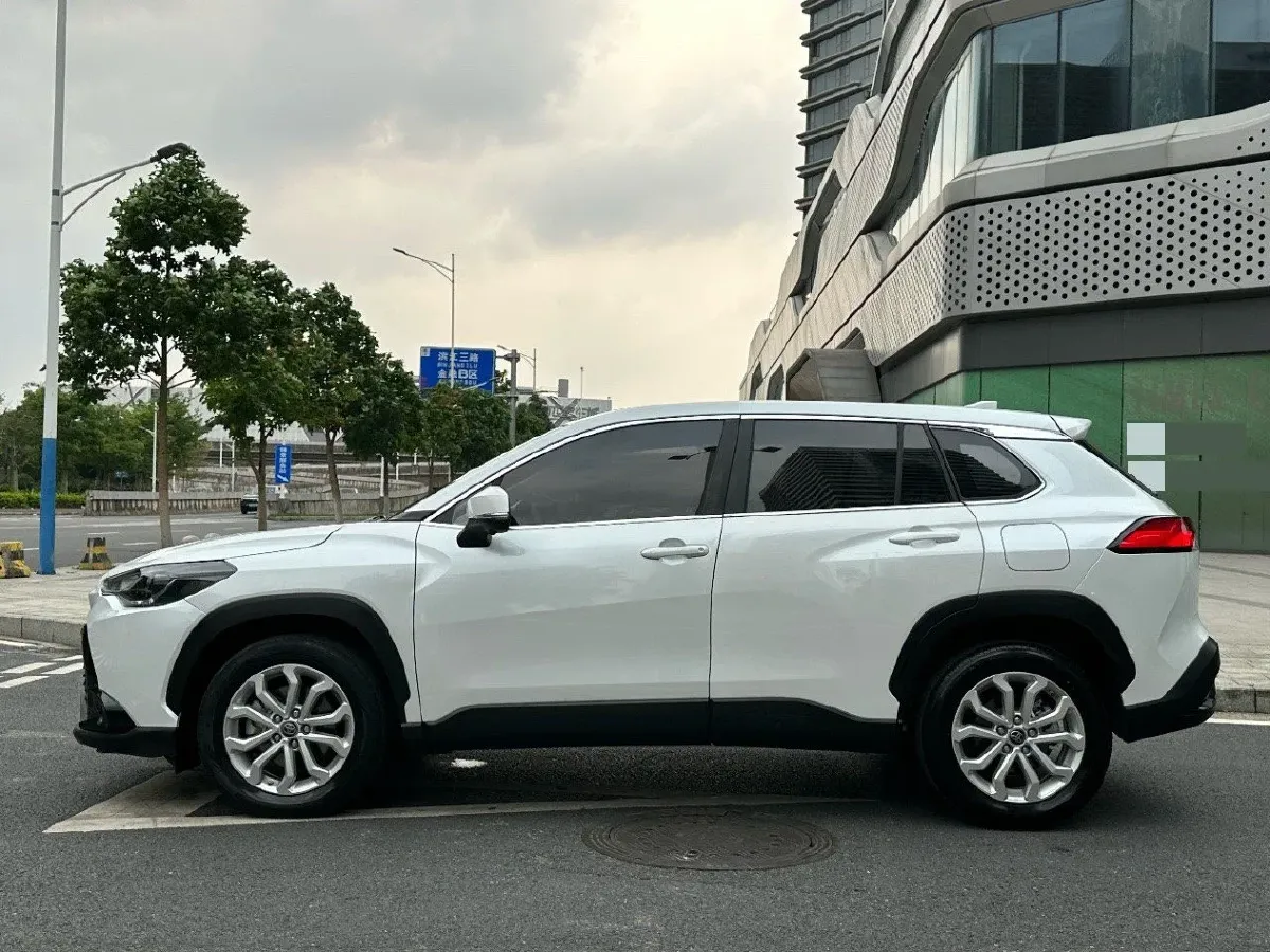 2022 Toyota Frontlander 2.0L 171HP L4 CVT,autocango,china used car exporter,china ev exporter,chinese used car exporter,chinese used ev exporter