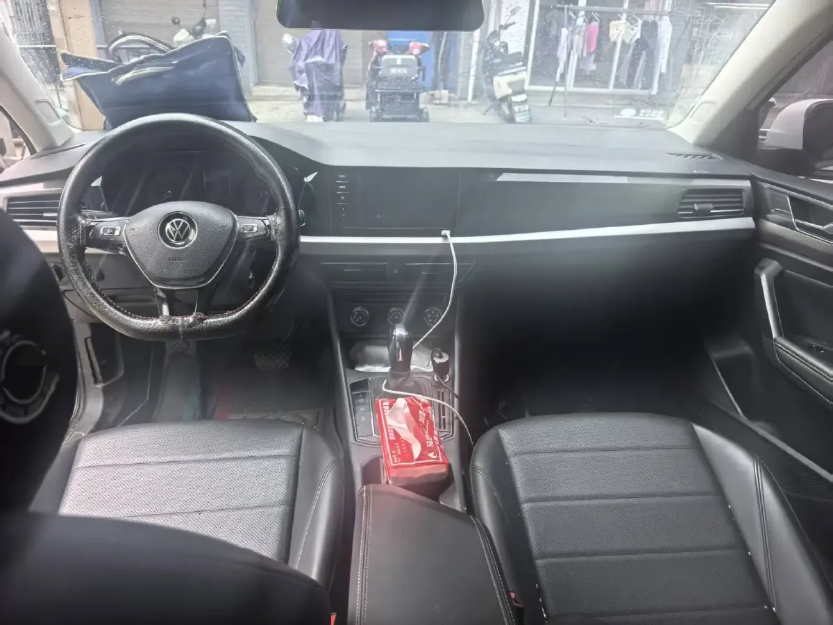 2021 Volkswagen Lavida 1.5L 113HP L4 6AT,autocango,china used car exporter,china ev exporter,chinese used car exporter,chinese used ev exporter