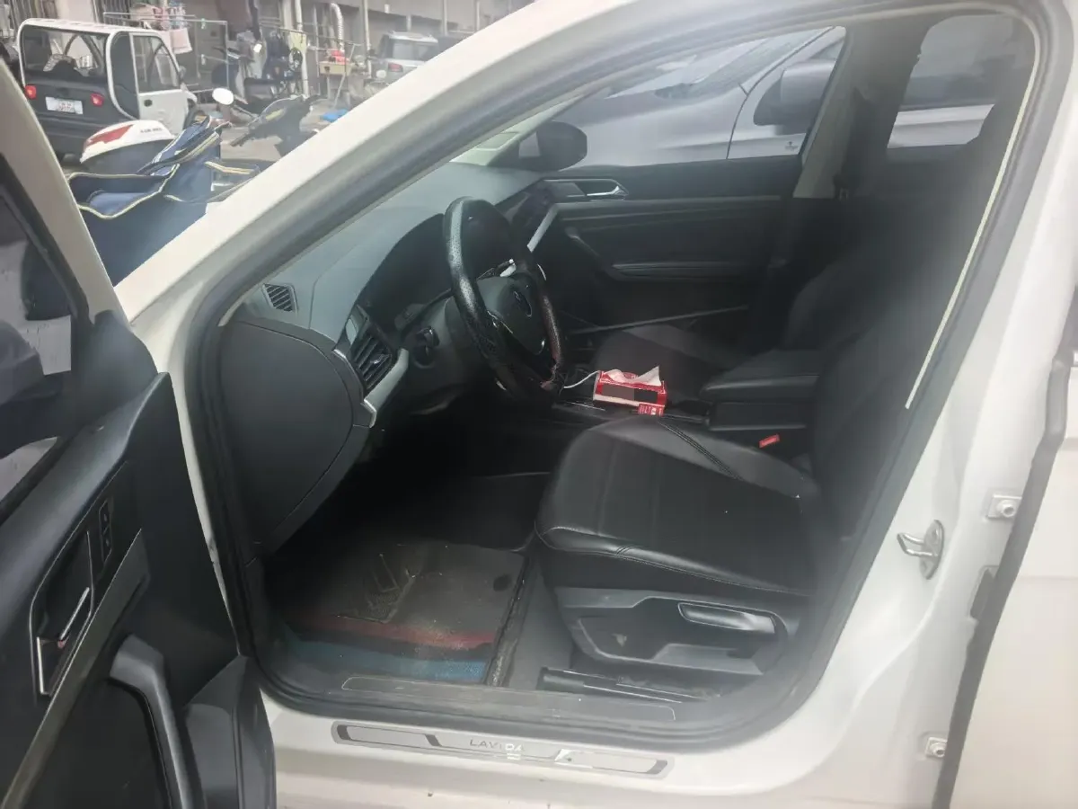 2021 Volkswagen Lavida 1.5L 113HP L4 6AT,autocango,china used car exporter,china ev exporter,chinese used car exporter,chinese used ev exporter