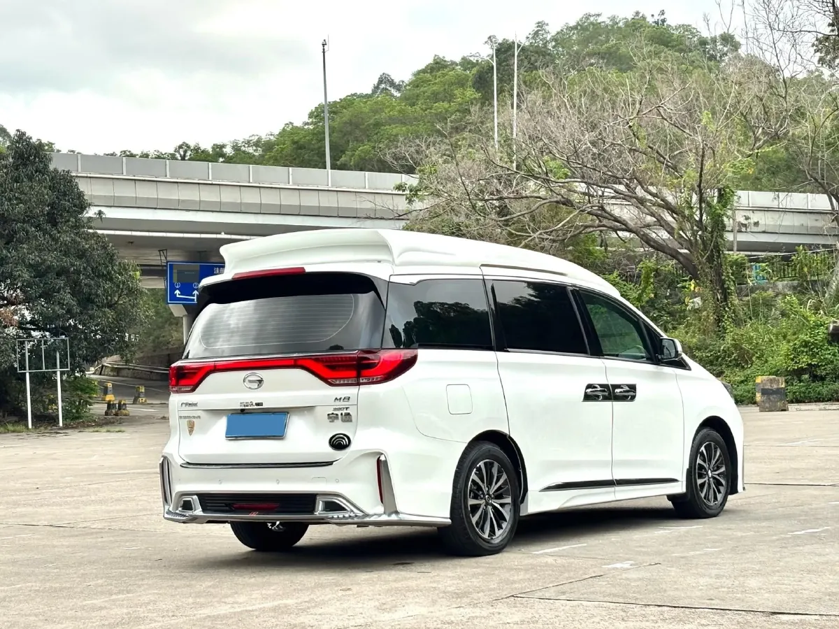 2021 GAC Trumpchi M8 2.0T 252HP L4 8AT,autocango,china used car exporter,china ev exporter,chinese used car exporter,chinese used ev exporter