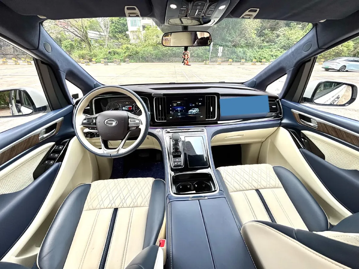 2021 GAC Trumpchi M8 2.0T 252HP L4 8AT,autocango,china used car exporter,china ev exporter,chinese used car exporter,chinese used ev exporter