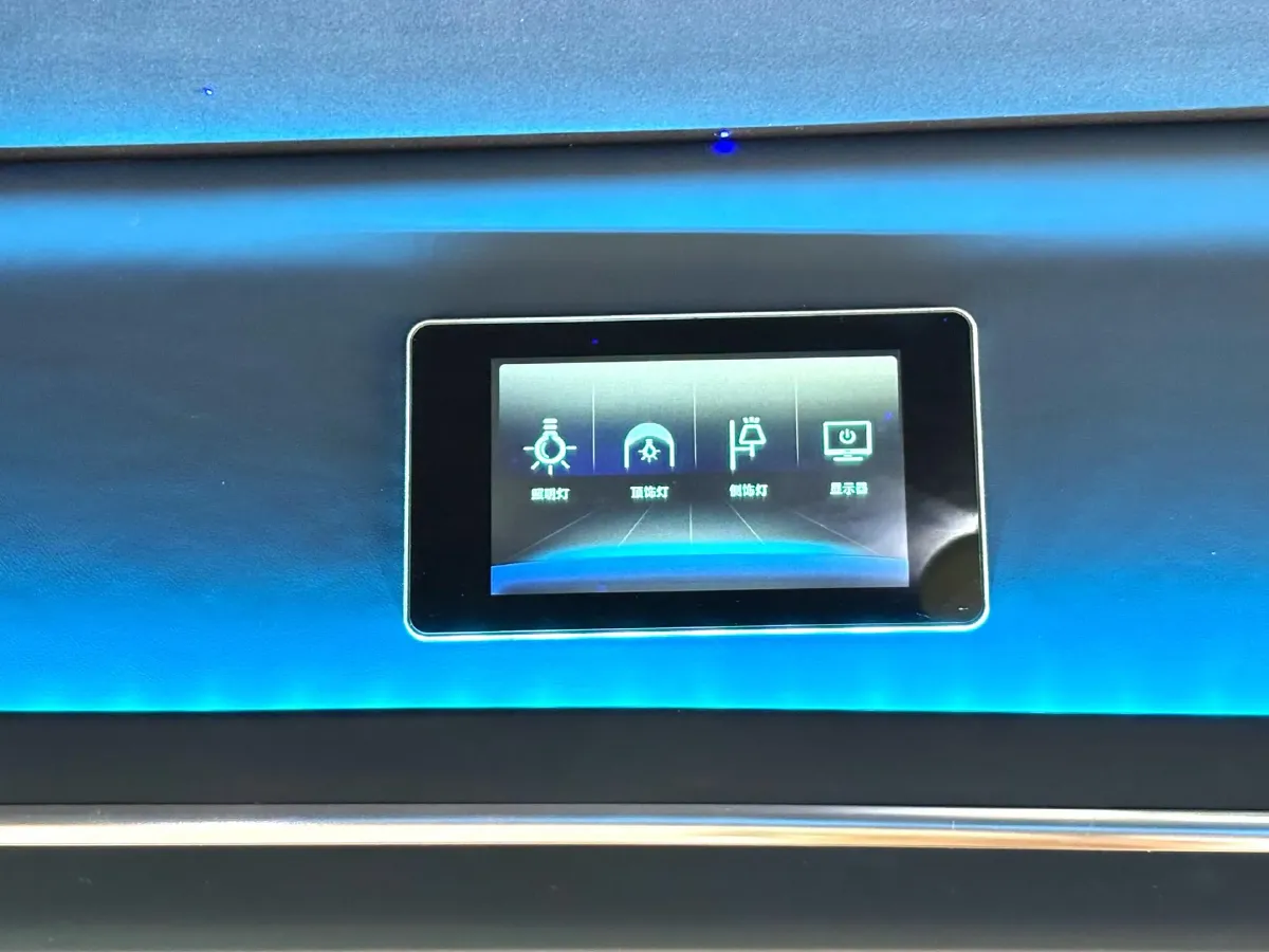 2021 GAC Trumpchi M8 2.0T 252HP L4 8AT,autocango,china used car exporter,china ev exporter,chinese used car exporter,chinese used ev exporter