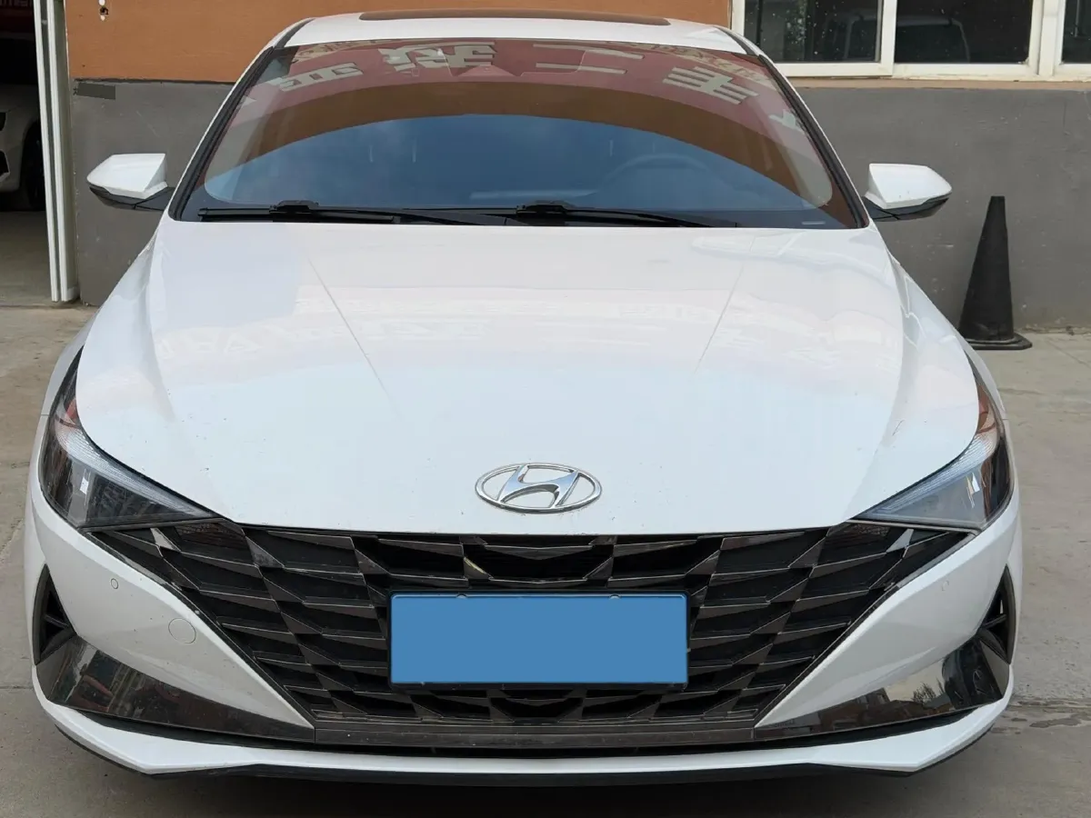 2022 Hyundai Elantra 1.5L 115HP L4 CVT,autocango,china used car exporter,china ev exporter,chinese used car exporter,chinese used ev exporter