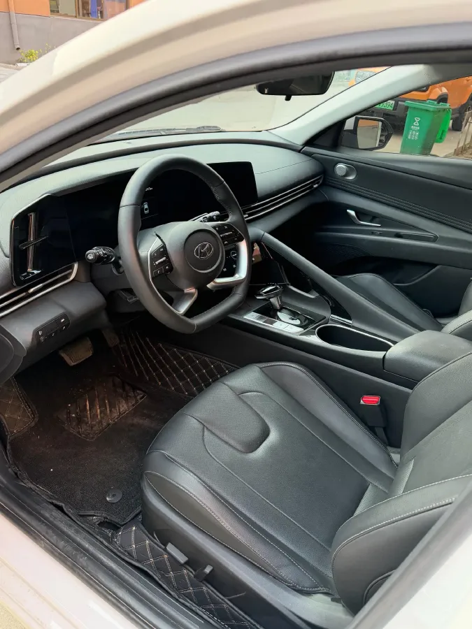 2022 Hyundai Elantra 1.5L 115HP L4 CVT,autocango,china used car exporter,china ev exporter,chinese used car exporter,chinese used ev exporter