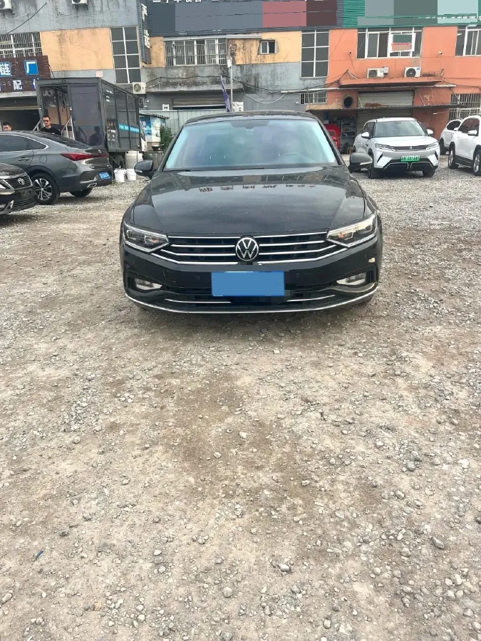 2020 Volkswagen Magotan 2.0T 186HP L4 7DCT,autocango,china used car exporter,china ev exporter,chinese used car exporter,chinese used ev exporter
