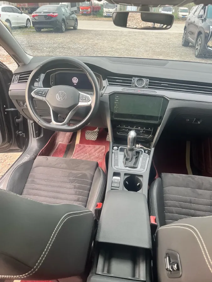 2020 Volkswagen Magotan 2.0T 186HP L4 7DCT,autocango,china used car exporter,china ev exporter,chinese used car exporter,chinese used ev exporter