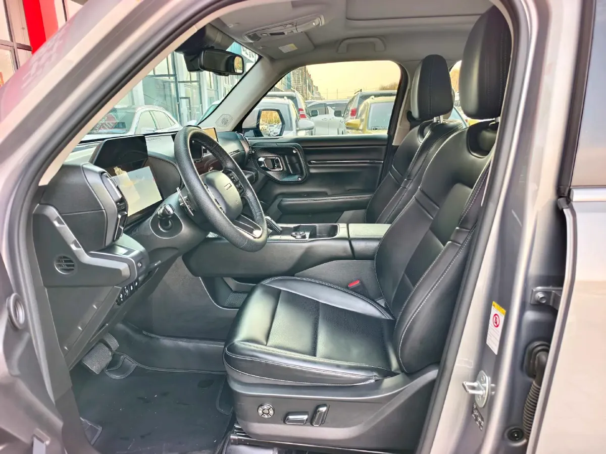 2023 Haval Dargo PLUS 2.0T 238HP L4 9DCT,autocango,china used car exporter,china ev exporter,chinese used car exporter,chinese used ev exporter