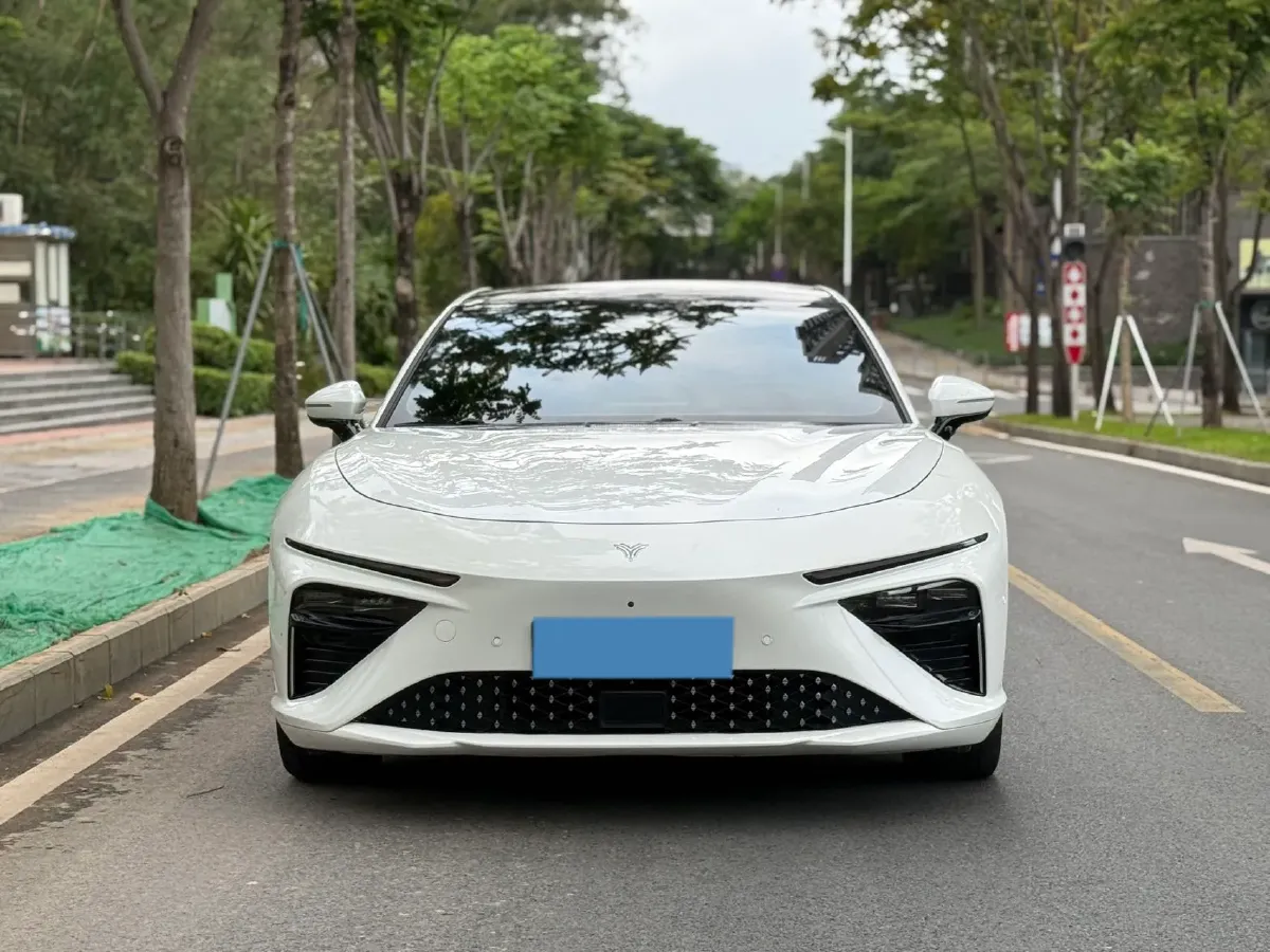 2022 Jeep Grand Commander 2.0T 234HP L4 9AT,autocango,china used car exporter,china ev exporter,chinese used car exporter,chinese used ev exporter