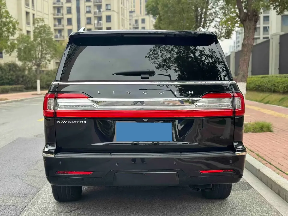 2019 Lincoln Navigator 3.5T 388HP V6 10AT,autocango,china used car exporter,china ev exporter,chinese used car exporter,chinese used ev exporter