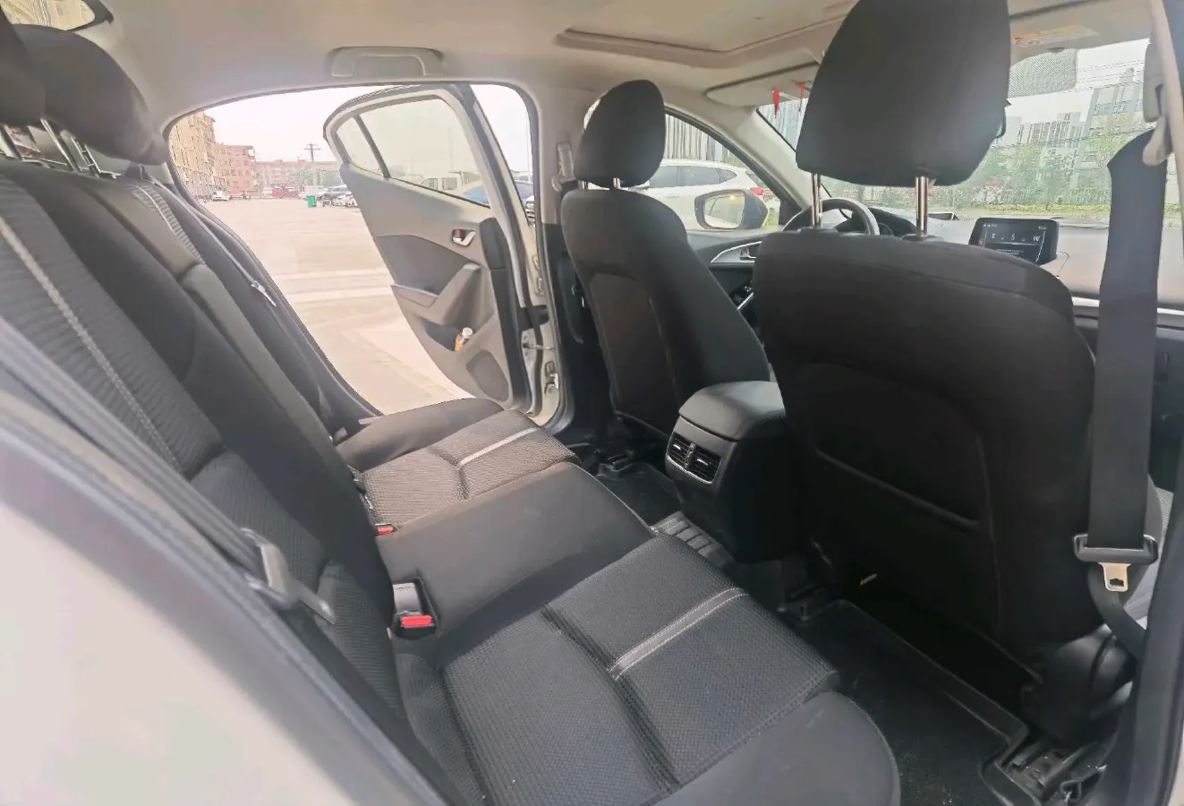 2019 Mazda 3 Axela 1.5L 117HP L4 6AT,autocango,china used car exporter,china ev exporter,chinese used car exporter,chinese used ev exporter