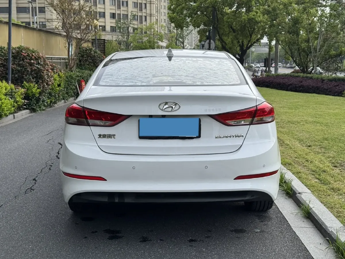 2019 Hyundai Elantra 1.5L 115HP L4 CVT,autocango,china used car exporter,china ev exporter,chinese used car exporter,chinese used ev exporter