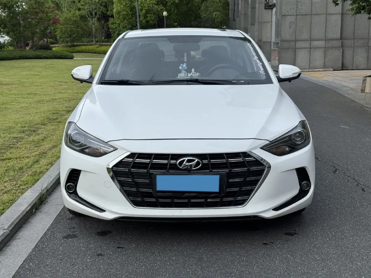 2019 Hyundai Elantra 1.5L 115HP L4 CVT,autocango,china used car exporter,china ev exporter,chinese used car exporter,chinese used ev exporter