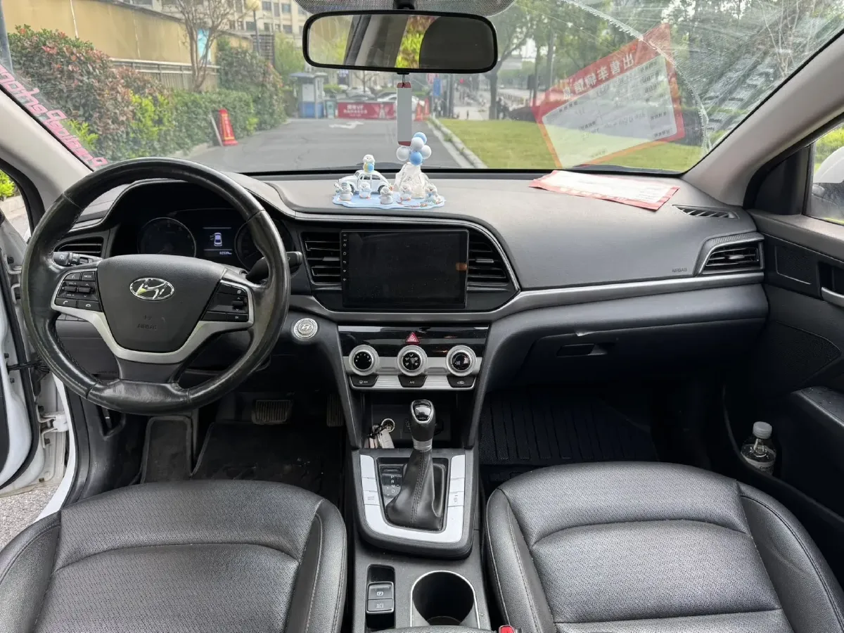 2019 Hyundai Elantra 1.5L 115HP L4 CVT,autocango,china used car exporter,china ev exporter,chinese used car exporter,chinese used ev exporter