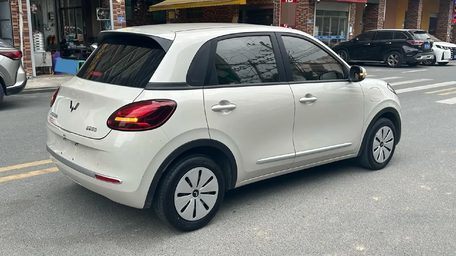 2024 WuLing BinGuo BEV 17.3KWH,autocango,china used car exporter,china ev exporter,chinese used car exporter,chinese used ev exporter