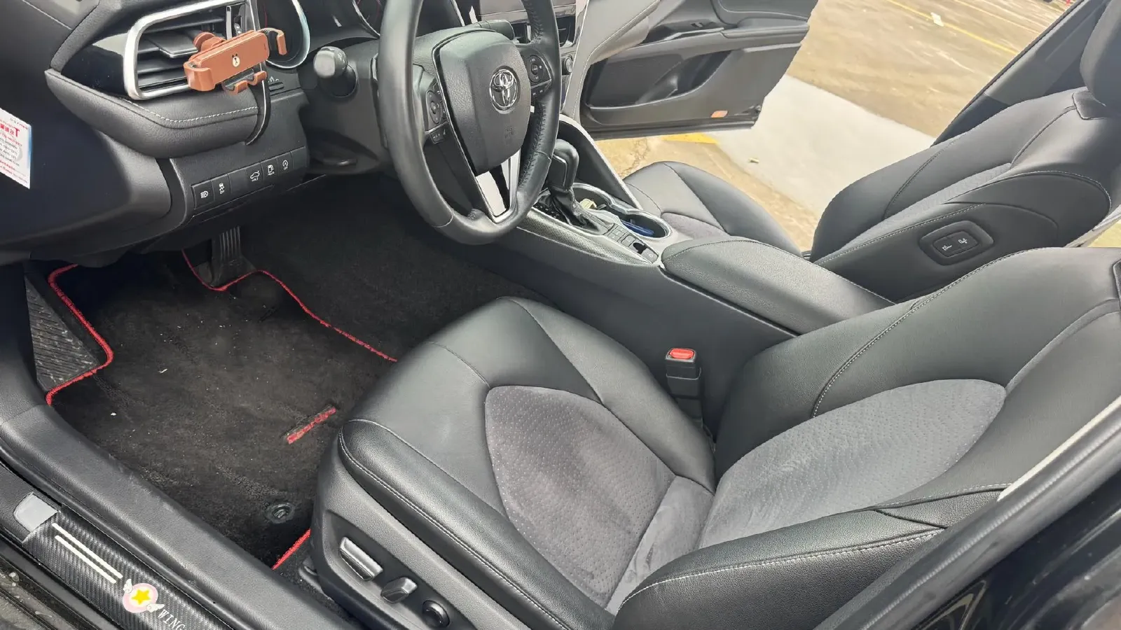 2021 Toyota Camry 2.0L 178HP L4 CVT,autocango,china used car exporter,china ev exporter,chinese used car exporter,chinese used ev exporter