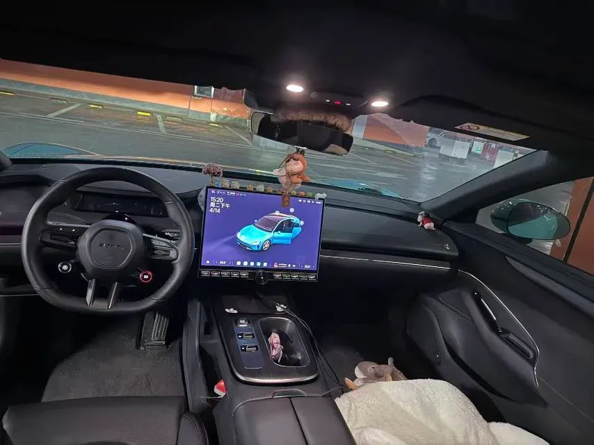 2024 MI SU7 BEV 73.6KWH,autocango,china used car exporter,china ev exporter,chinese used car exporter,chinese used ev exporter