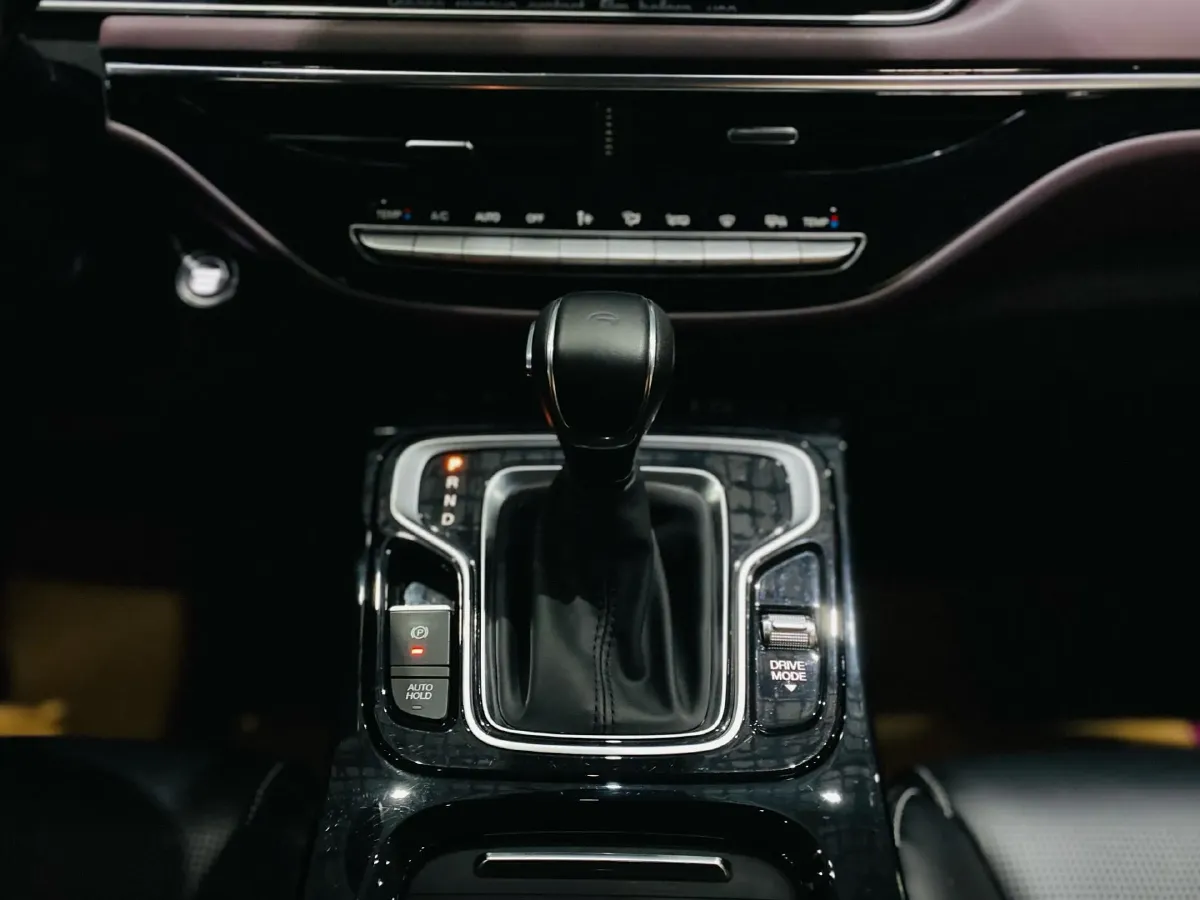 2023 GAC Trumpchi M6 1.5T 177HP L4 7DCT,autocango,china used car exporter,china ev exporter,chinese used car exporter,chinese used ev exporter