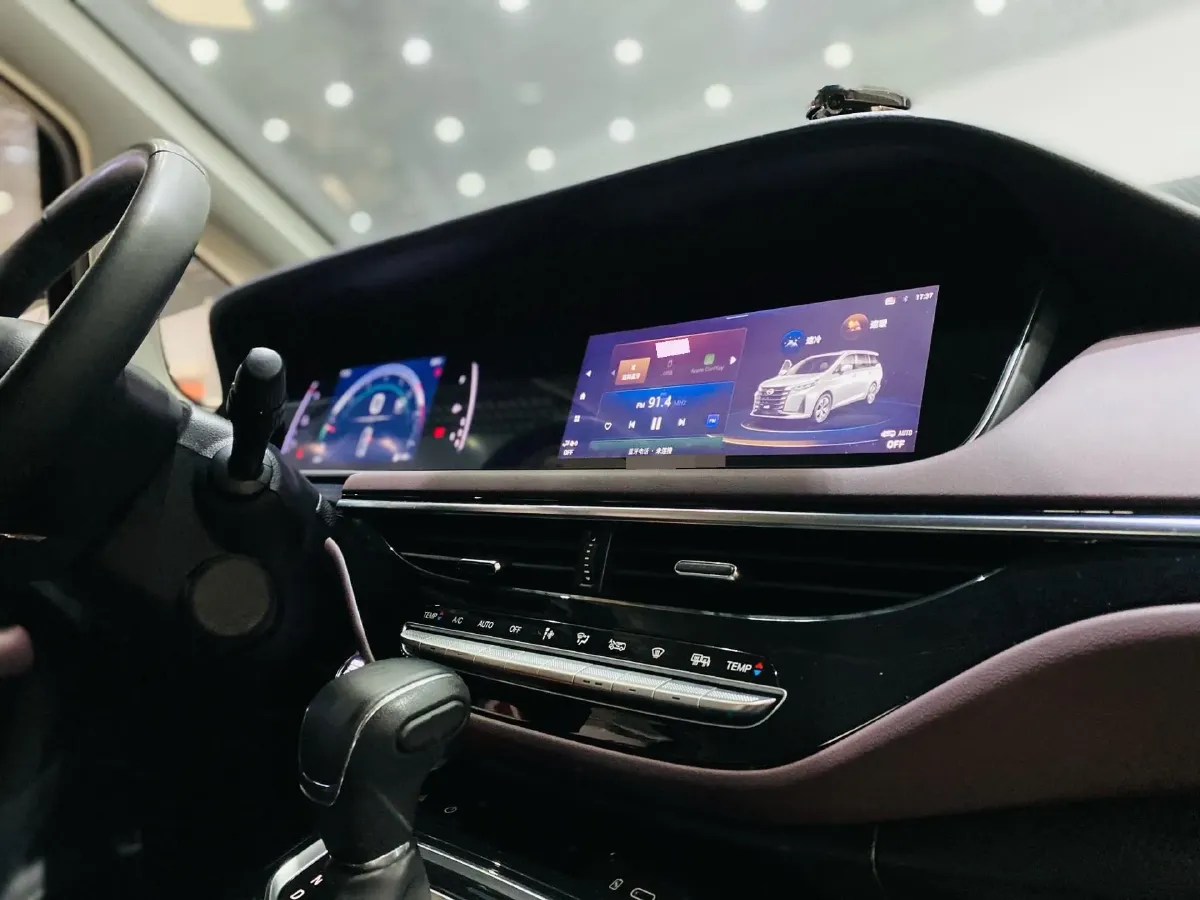 2023 GAC Trumpchi M6 1.5T 177HP L4 7DCT,autocango,china used car exporter,china ev exporter,chinese used car exporter,chinese used ev exporter