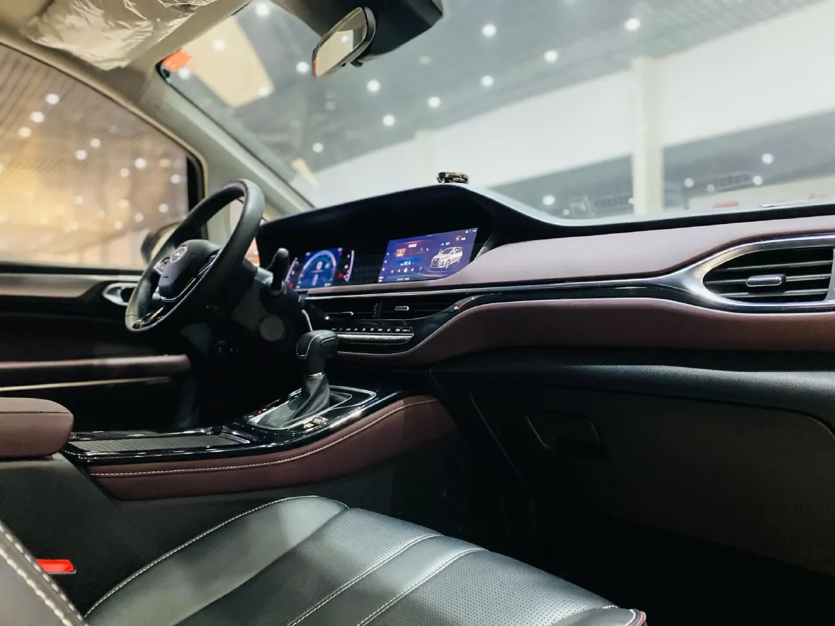 2023 GAC Trumpchi M6 1.5T 177HP L4 7DCT,autocango,china used car exporter,china ev exporter,chinese used car exporter,chinese used ev exporter