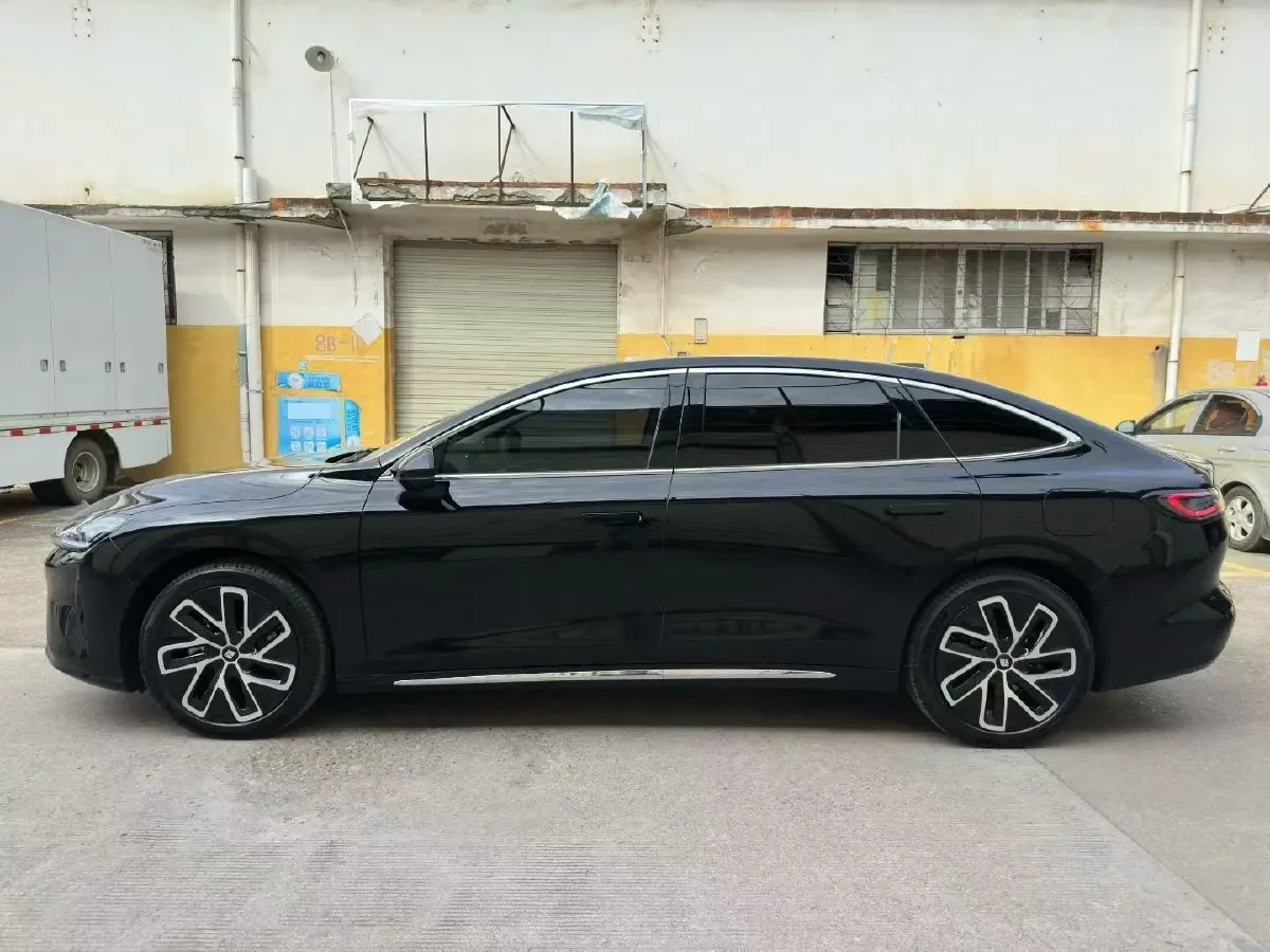 2025 BaoJun XiangJing 1.5T 143HP L4 1DHT PHEV,autocango,china used car exporter,china ev exporter,chinese used car exporter,chinese used ev exporter