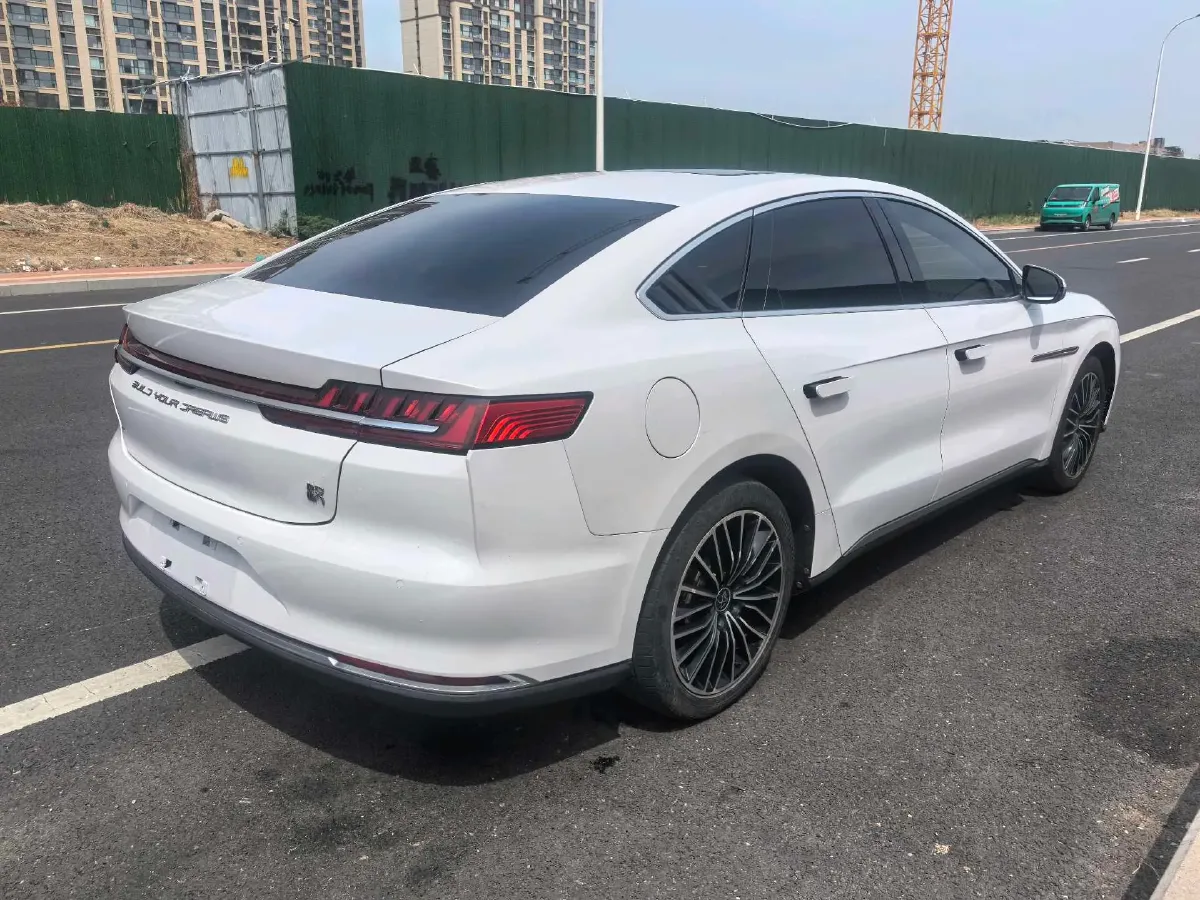 2020 WEY VV7 2.0T 227HP L4 7DCT PHEV,autocango,china used car exporter,china ev exporter,chinese used car exporter,chinese used ev exporter