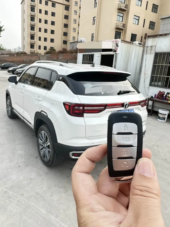 2019 ChangAn CS35 Plus 1.6L 128HP L4 5MT,autocango,china used car exporter,china ev exporter,chinese used car exporter,chinese used ev exporter