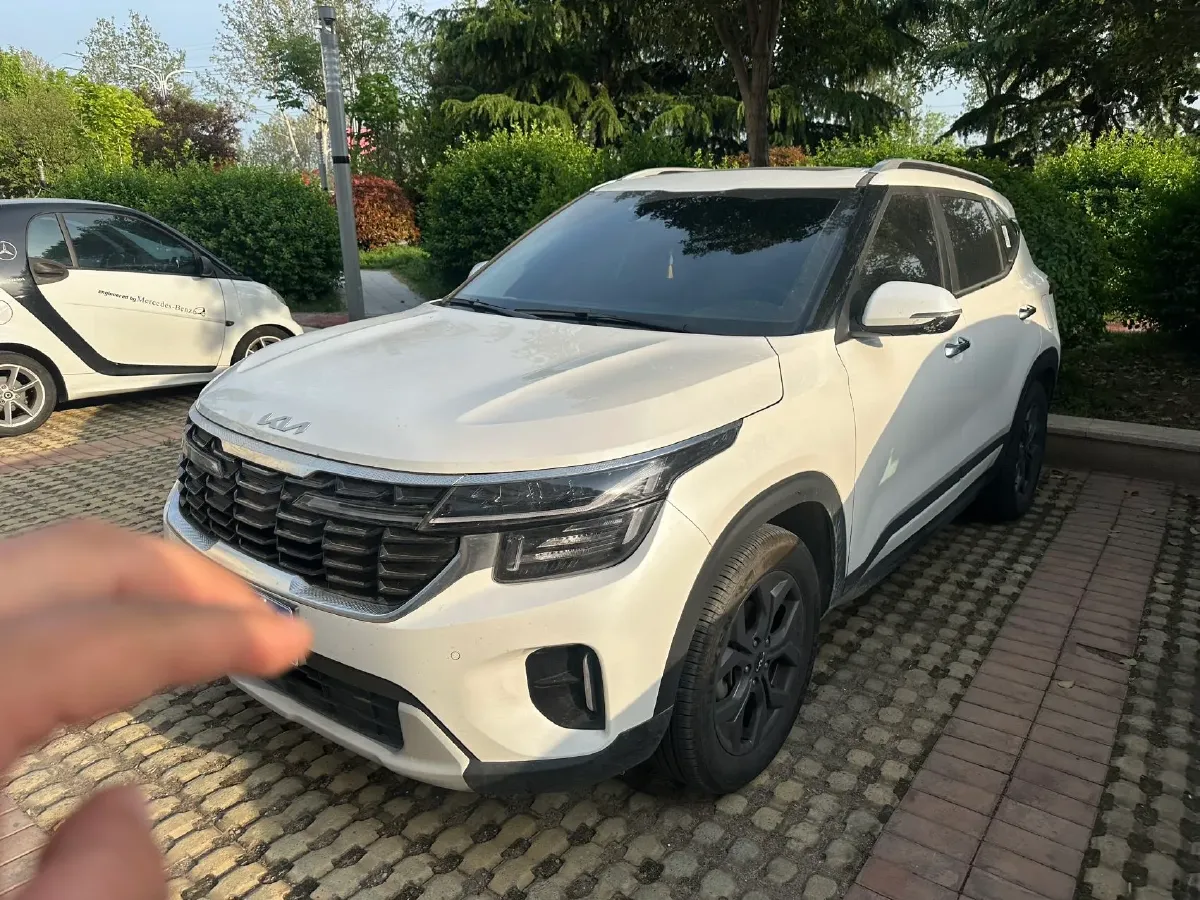 2023 Kia Seltos 1.5L 115HP L4 CVT,autocango,china used car exporter,china ev exporter,chinese used car exporter,chinese used ev exporter