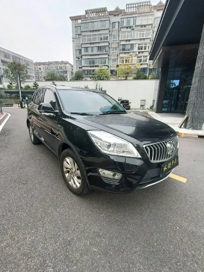 2016 BAIC WeiWang S50 1.5T 150HP L4 CVT,autocango,china used car exporter,china ev exporter,chinese used car exporter,chinese used ev exporter
