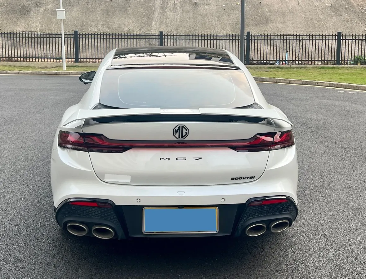 2025 MG 7 1.5T 188HP L4 7DCT,autocango,china used car exporter,china ev exporter,chinese used car exporter,chinese used ev exporter
