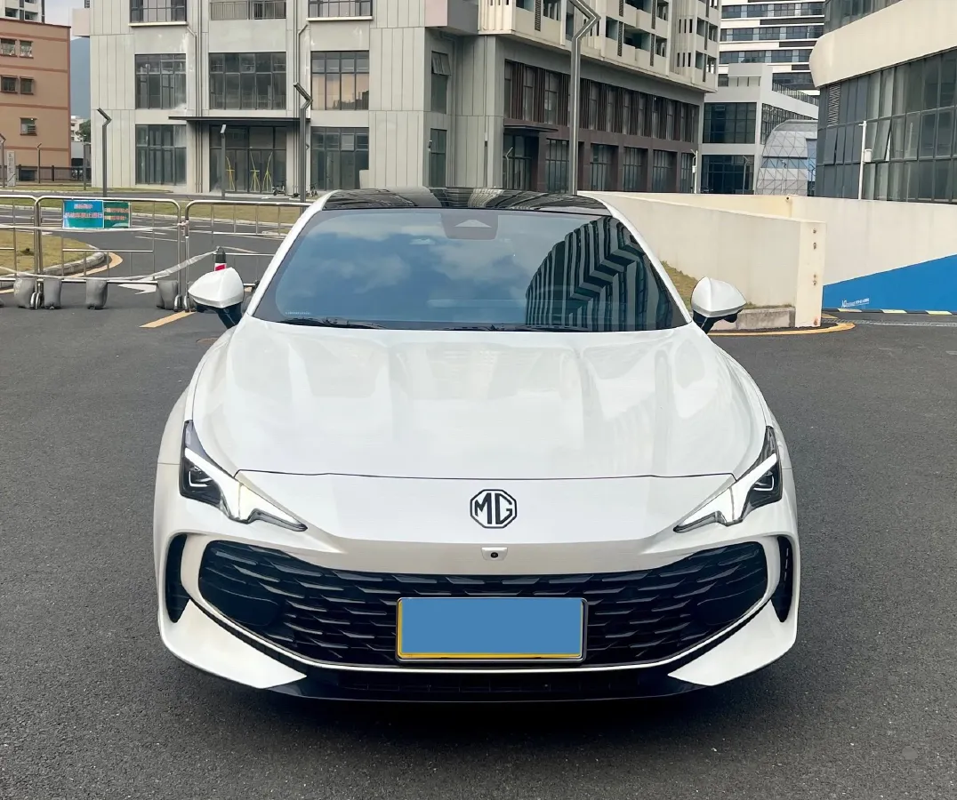 2025 MG 7 1.5T 188HP L4 7DCT,autocango,china used car exporter,china ev exporter,chinese used car exporter,chinese used ev exporter