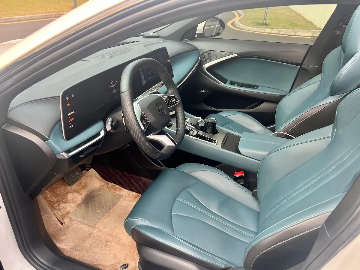 2025 MG 7 1.5T 188HP L4 7DCT,autocango,china used car exporter,china ev exporter,chinese used car exporter,chinese used ev exporter