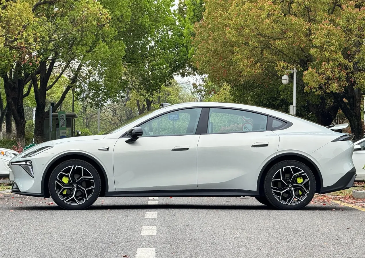 2026 Deepal L06 BEV,autocango,china used car exporter,china ev exporter,chinese used car exporter,chinese used ev exporter