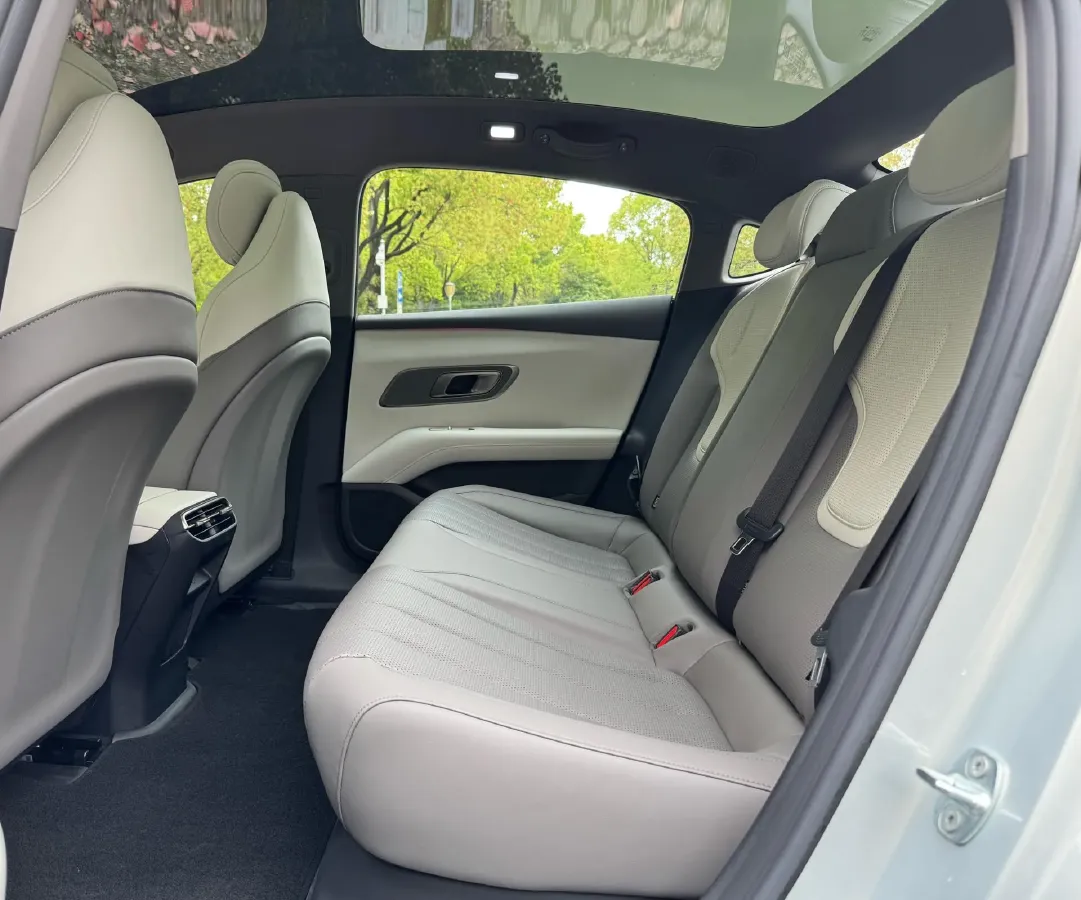 2026 Deepal L06 BEV,autocango,china used car exporter,china ev exporter,chinese used car exporter,chinese used ev exporter