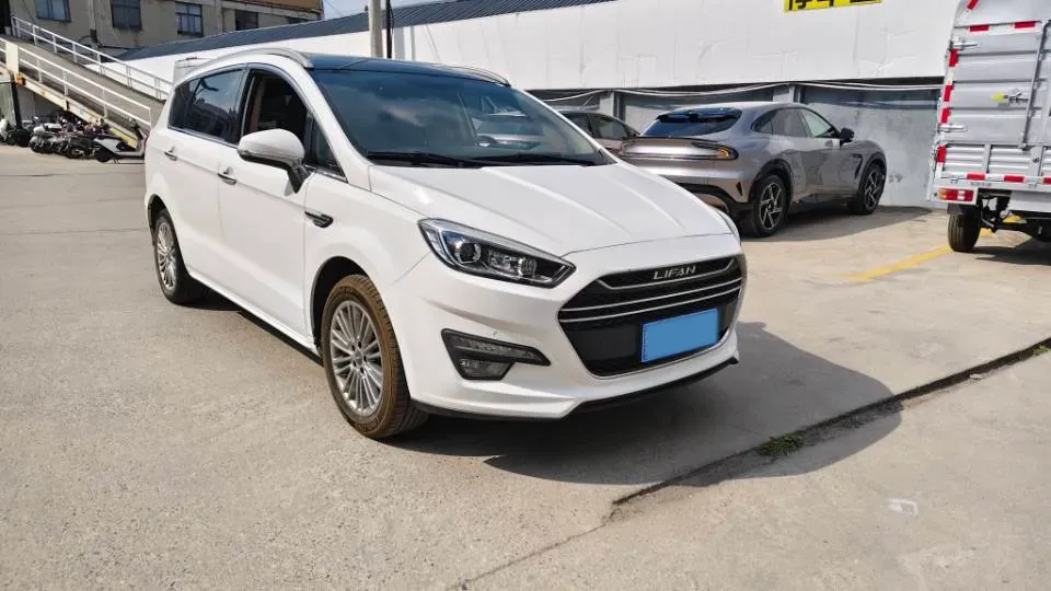 2017 LiFan XuanLang 2.0L 141HP L4 5MT,autocango,china used car exporter,china ev exporter,chinese used car exporter,chinese used ev exporter