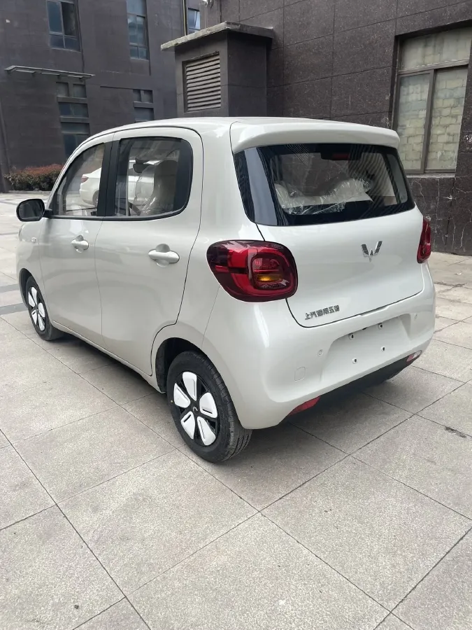 2025 WuLing HongGuang MINI EV BEV 16.2KWH,autocango,china used car exporter,china ev exporter,chinese used car exporter,chinese used ev exporter
