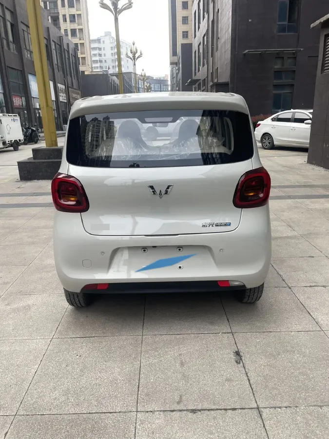 2025 WuLing HongGuang MINI EV BEV 16.2KWH,autocango,china used car exporter,china ev exporter,chinese used car exporter,chinese used ev exporter