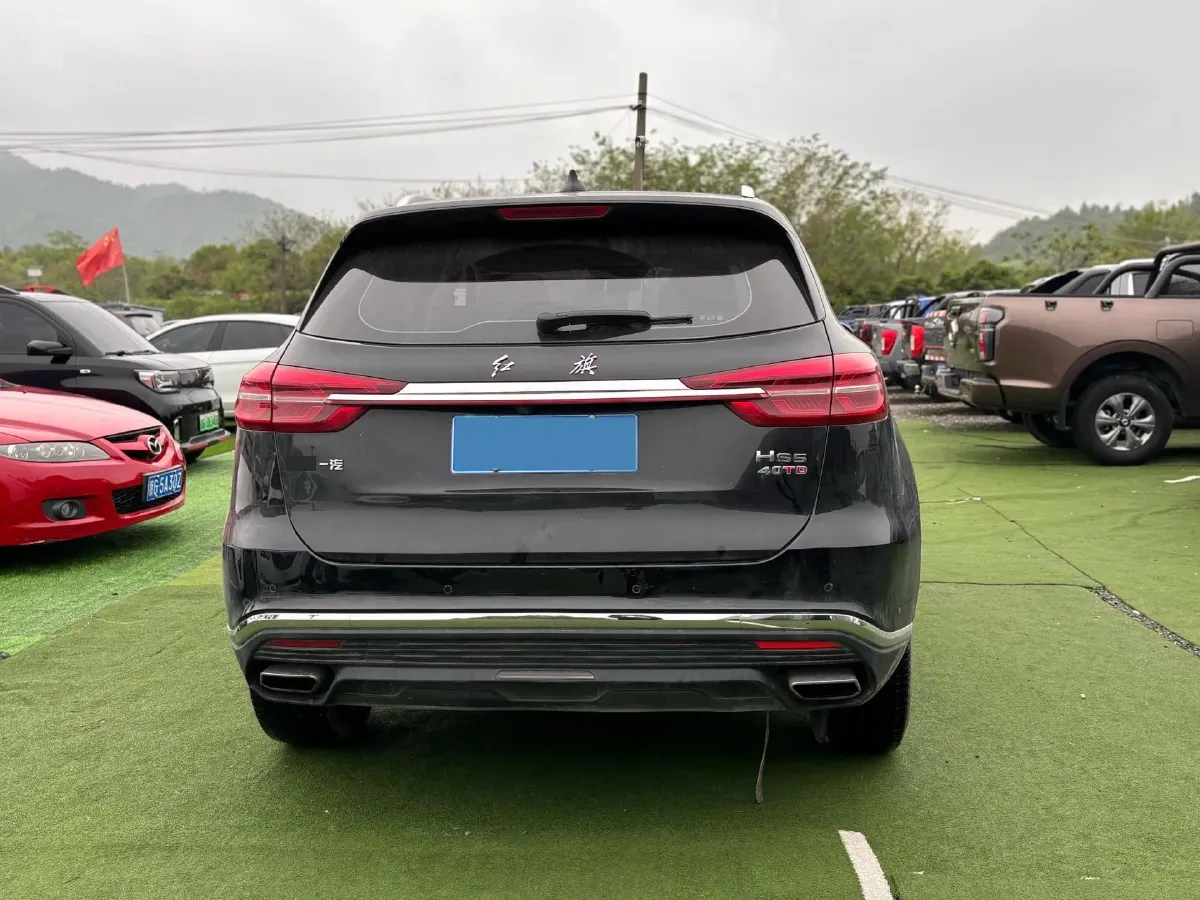 2022 HongQi HS5 2.0T 224HP L4 6AT,autocango,china used car exporter,china ev exporter,chinese used car exporter,chinese used ev exporter