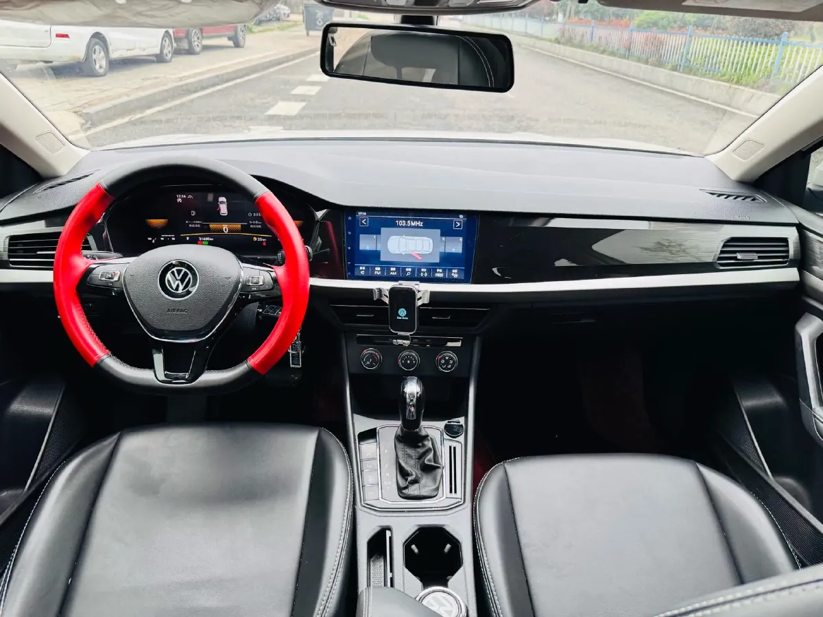 2022 Volkswagen Sagitar 1.2T 116HP L4 7DCT,autocango,china used car exporter,china ev exporter,chinese used car exporter,chinese used ev exporter