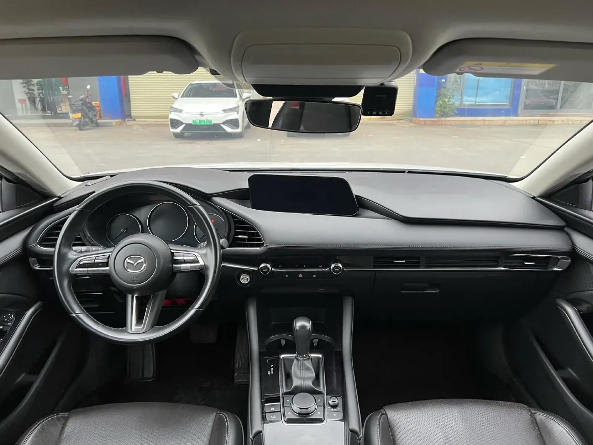 2021 Mazda 3 Axela 2.0L 158HP L4 6AT,autocango,china used car exporter,china ev exporter,chinese used car exporter,chinese used ev exporter