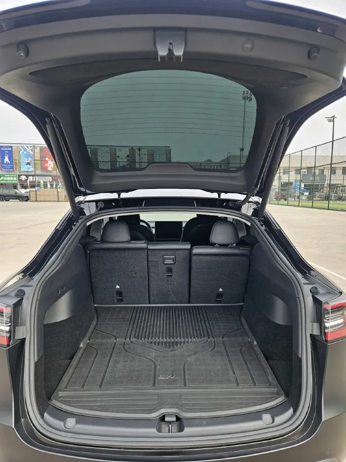 2022 Tesla Model Y BEV 78.4KWH,autocango,china used car exporter,china ev exporter,chinese used car exporter,chinese used ev exporter