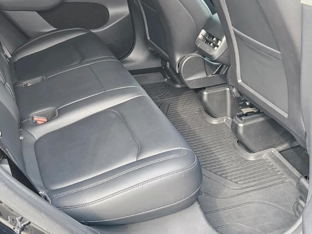 2022 Tesla Model Y BEV 78.4KWH,autocango,china used car exporter,china ev exporter,chinese used car exporter,chinese used ev exporter