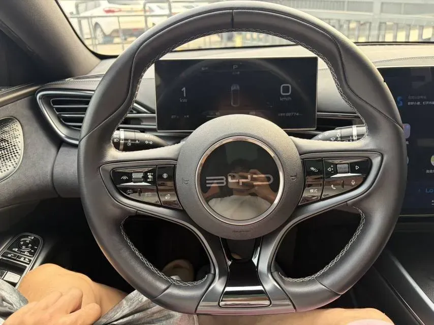 2022 Leapmotor C01 BEV 78.54KWH,autocango,china used car exporter,china ev exporter,chinese used car exporter,chinese used ev exporter