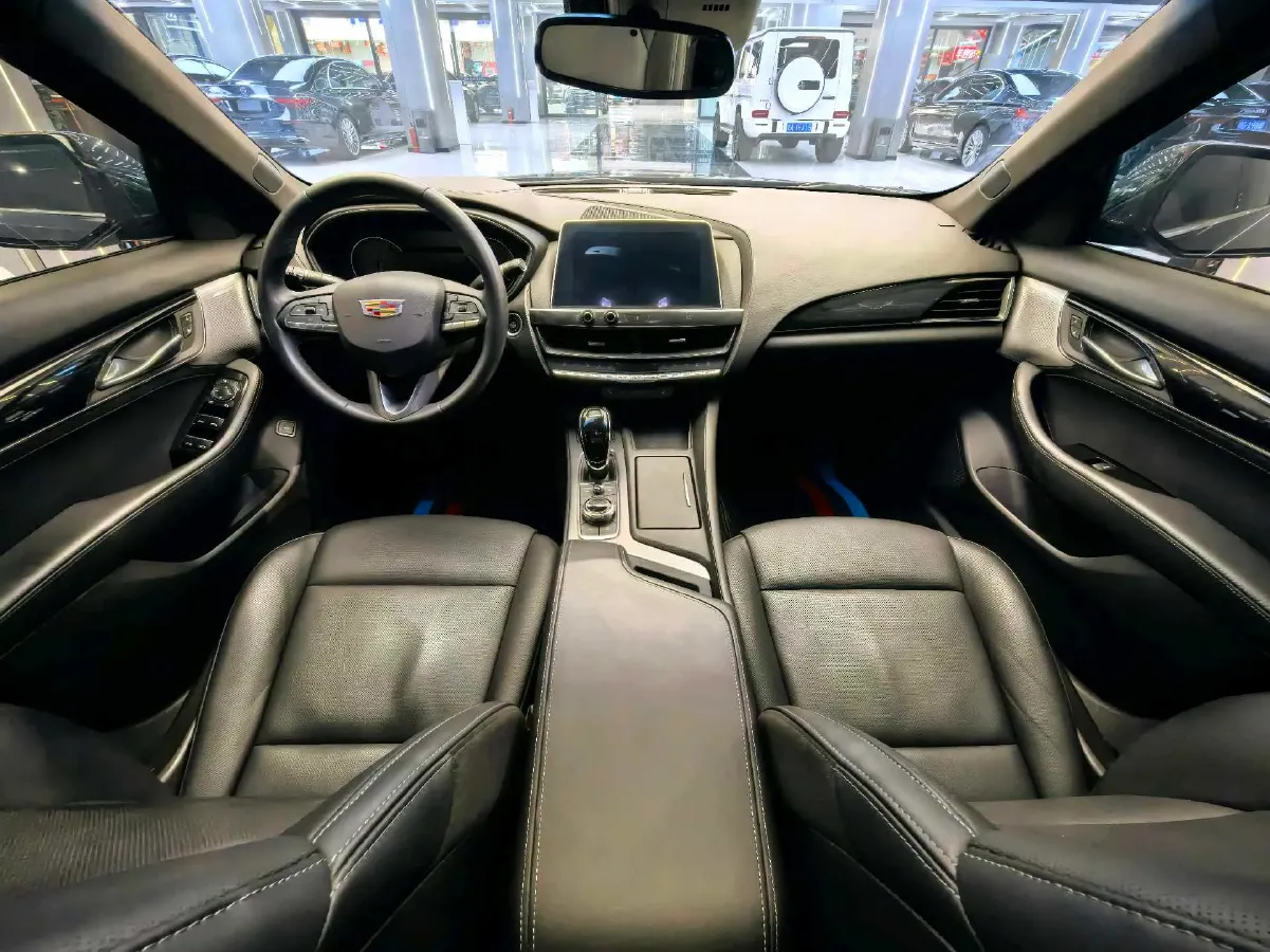 2021 Cadillac CT5 2.0T 237HP L4 10AT,autocango,china used car exporter,china ev exporter,chinese used car exporter,chinese used ev exporter