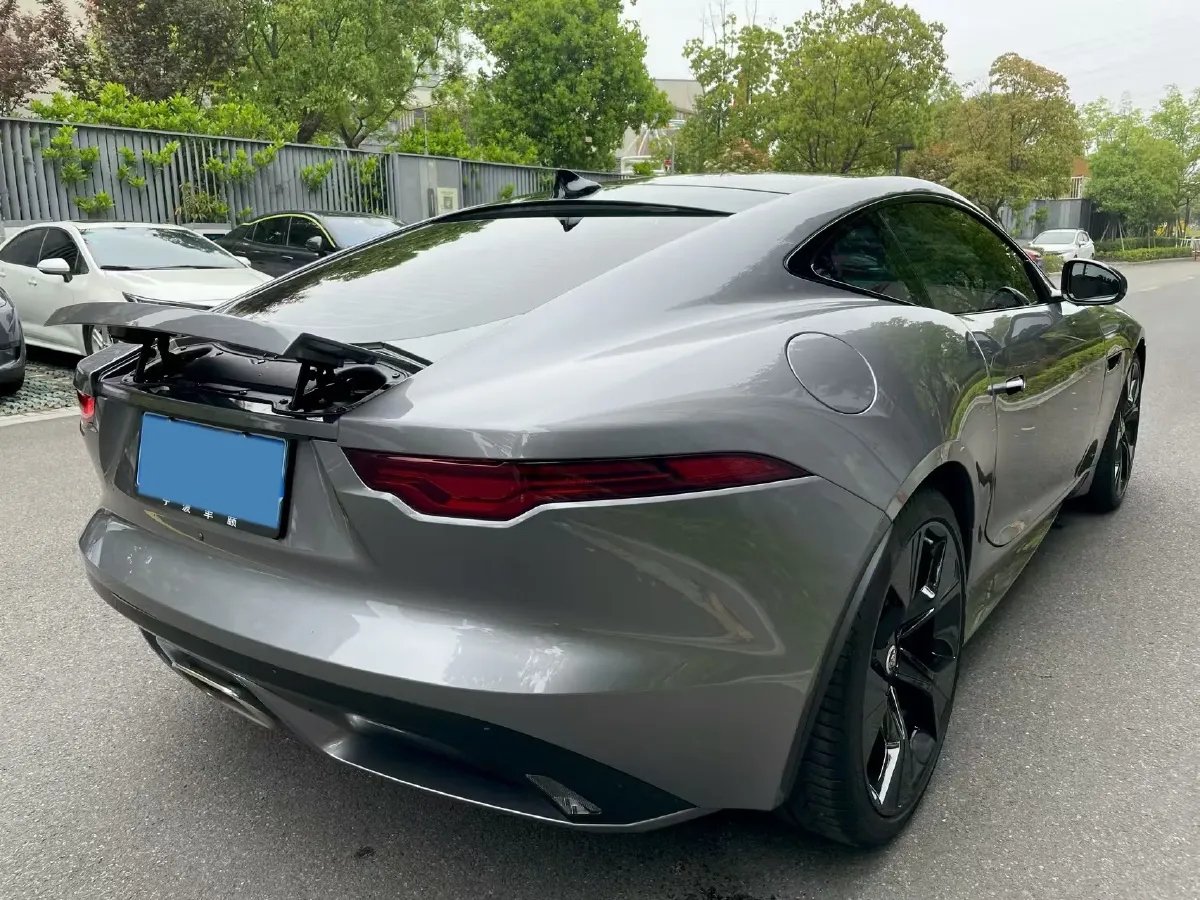 2024 Jaguar F-TYPE 2.0T 300HP L4 8AT,autocango,china used car exporter,china ev exporter,chinese used car exporter,chinese used ev exporter